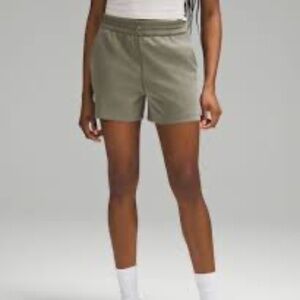 NWT Lululemon Softstreme Shorts Army Green Size 10